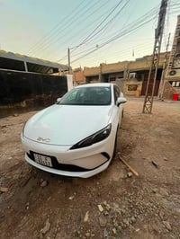 � للبيع | BYD Seal 5 موديل 2025 🚗  ✨ اللون: أبيض 📍 الممشى: 12,000 كم ف...
