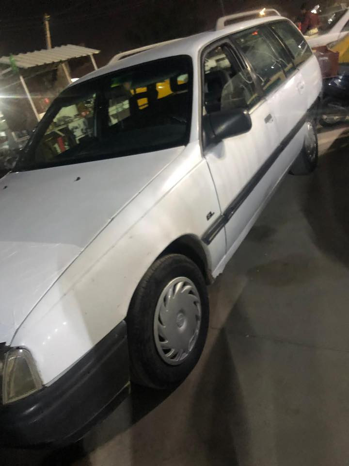 اوميكا استيشن موديل 88 رقم الماني صلاح الدين شرط التحويل سنويه كارتوني محرك 20كير ومحرك وأكسل وكهربائيات كله بالشرط مكانه كركوك دوميز السعر ١٥ بي مجال بسيط حك الجيه  شراي اتصل على الرقم ***********
