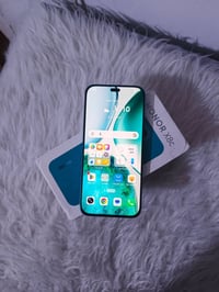 هونر x8c ذاكره ٢٥٦ رام ٨ اخو جديد بغداد الكماليه ٠٧٧٢٧٧٠٠٩٨٩
