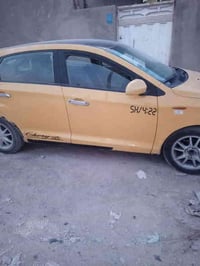 سياره شيري فلاوين رقم احمر بغداد رقمهة سياره جاهزه بس واتر بم يذب مي و...