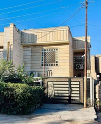 للبيع بيت في البكرية والفروسية 150م يحتوي على 4 غرف للاستفسار خاص او و...