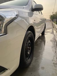 نيسان صني • ٢٠٢١ • ١٠٠٠٠٠ كم