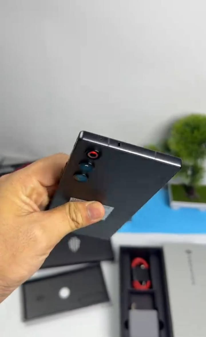 السلام عليكم
•جهاز (ريد مجك 10 اير 5G) جديد 
مستخدم يوم واحد فقط 

•بعده بل باكيت غراضه بعدهن ما ملعوب بيهن 

•اخذته من جمعيه وريد ابيعه

•بطاريه 6000 وشاحنه 80 واط 

•معالج فلاكشب (سناب دراكون 8 جين 3) وحش الاعاب 

•الذاكره 512 داخليه 16+12

•شفتات العب منه وبيه الجهاز تفاصيله موجوده ما ايحمه ابد مال العب ودبغ 

•السعر 825 الف 
• او مراوس ب( s24 الترا) نضيف
مكاني الفلوجه حي الشهداء


**إذا كنت صاحب هذا الإعلان وتريد حذفه لأي سبب، رجاءا أرسل رسالة إلى الدعم الفني**