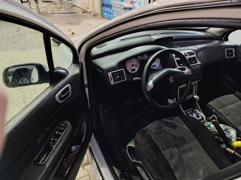 السلام عليكم سياره بيجو فرنسي 307 موديل 2006 رقم بابل باسمي سياره جديده كير مكينه تبريد حداديه اماميه خلفيه منظومه غاز تفويله تمشيك ٥٠٠ كيلو تعجبك اضل بسياره خليه ماتعجبك اني افتحه يم الورشه انطيكياه بدون منظومه براد كير بلادي بدون تحوير ولاطبه ولاحماوه بلكير مكاني نجف سعر ٥٣ بيه مجال قليل للشراي.. الاستفسار أكثر الاتصال على الرقم ***********. ماشيه سياره ١٥٢ النجف, العراق
