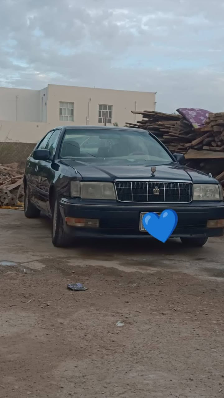 السلام عليكم راس الثور فلات للبيع مديل 1998مكفوله من الدعاميه للدعاميه من (الضربه و الكصه ) رقم نجف متواجد عل مازنجر
***********
