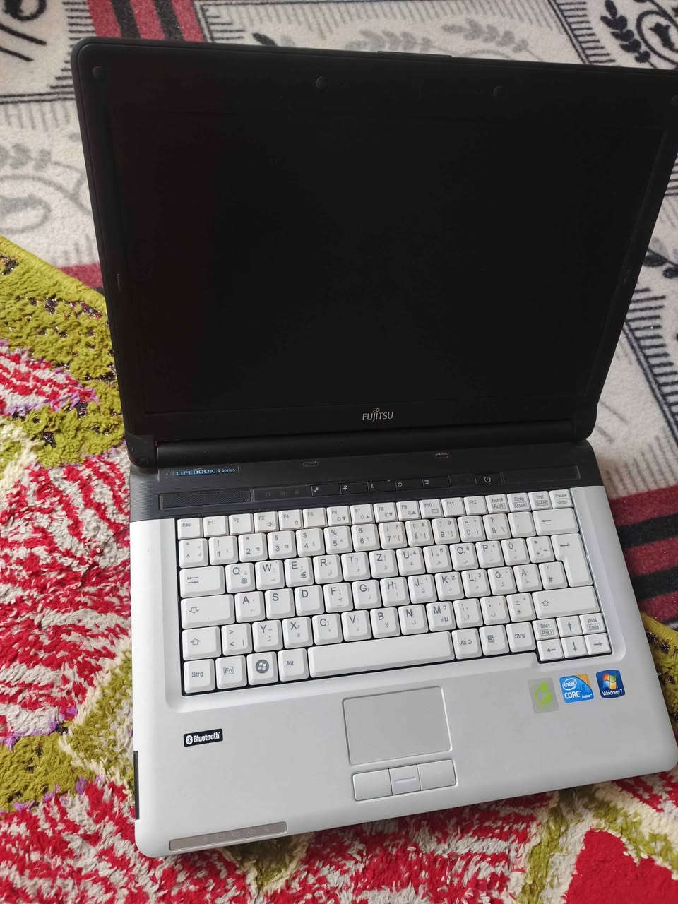 لابتوب فوجيتسو كورايi5 رام 4 هارد 300 بي فيفا 14 وبيس 13 وكاونتر سترايك وجيتي اي وبيس 6 وباقي البرامج مشكلته فقط بدون بطارية فقط كهرباء النجف, العراق


**إذا كنت صاحب هذا الإعلان وتريد حذفه لأي سبب، رجاءا أرسل رسالة إلى الدعم الفني**