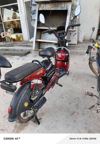 دراجه على الشحن جديدة مستخدمة شهر السعر الاتصال على الرقم ٠٧٧٢١٩٠٨٢٨٨-...