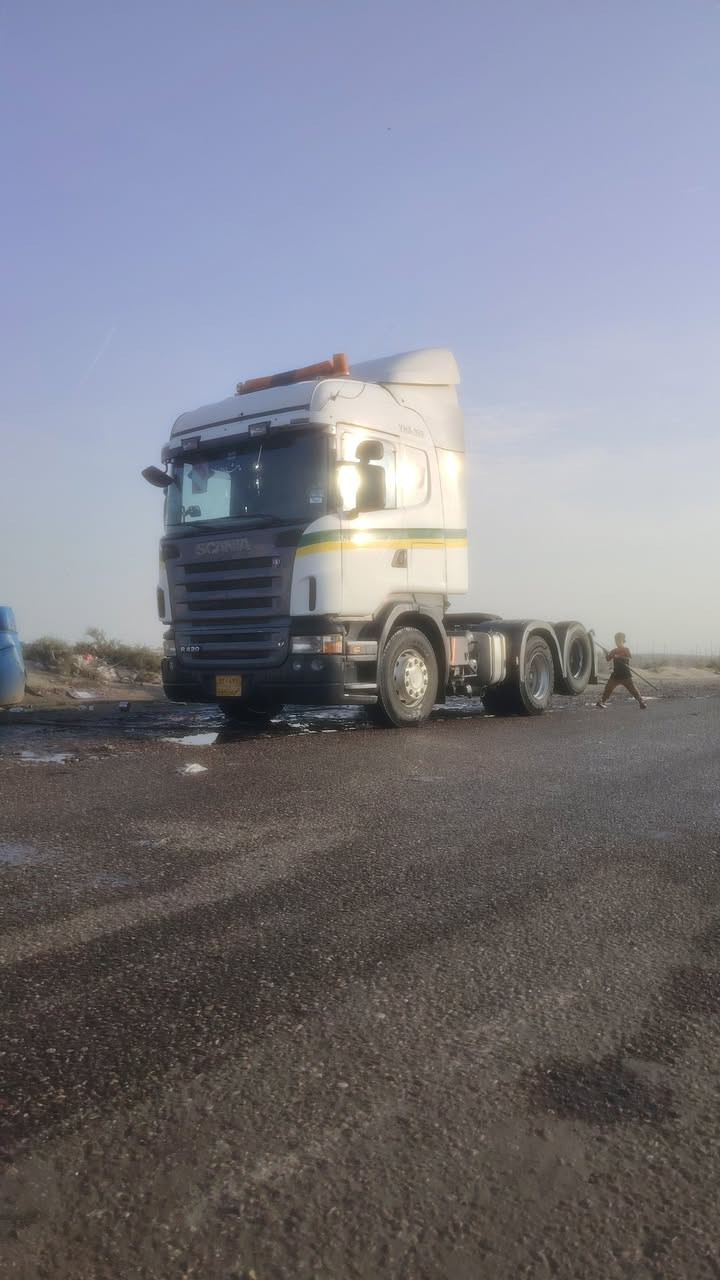 السلام عليكم سكانيا سحال خلفي البيع 2008 بس راس بلادي مگينه 420 سياره مرسمه 4 محور مكفوله كفاله عامه رقم الهاتف ***********
