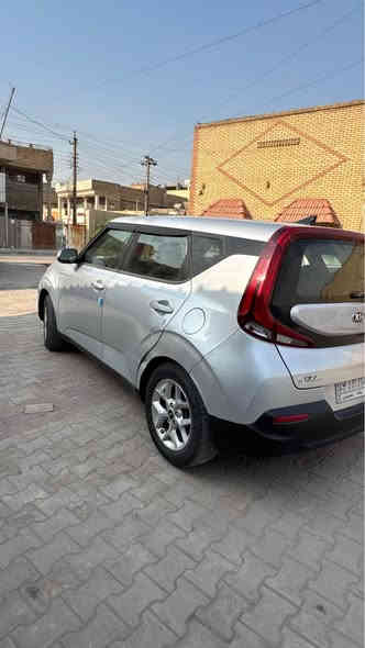 السلام عليكم 

كيا صول 2020 للبيع
لون سلفر محرك 2000 دوش  رقم بغداد الماني 
سنوية ب اسمي 
مواصفاتها :
كاميرا
شاشة
رادار امامي
رادار خلفي
رادار جانبي
توقف ذاتي  امامي خلفي
مثبت سرعة
تحكمات ستيرن جهتين
ابل كار بلاي 
منافذ USB
وضعية قيادة عادي+سبورت
وباقي المواصفات المعروفة عدا الفتحة والبصمة
گير ومكينة خير من الله مكفولة
تبريد ثلج

مكاني بغداد العبيدي
السعر 127$  وبيها مجال بسيط

*********** بغداد
