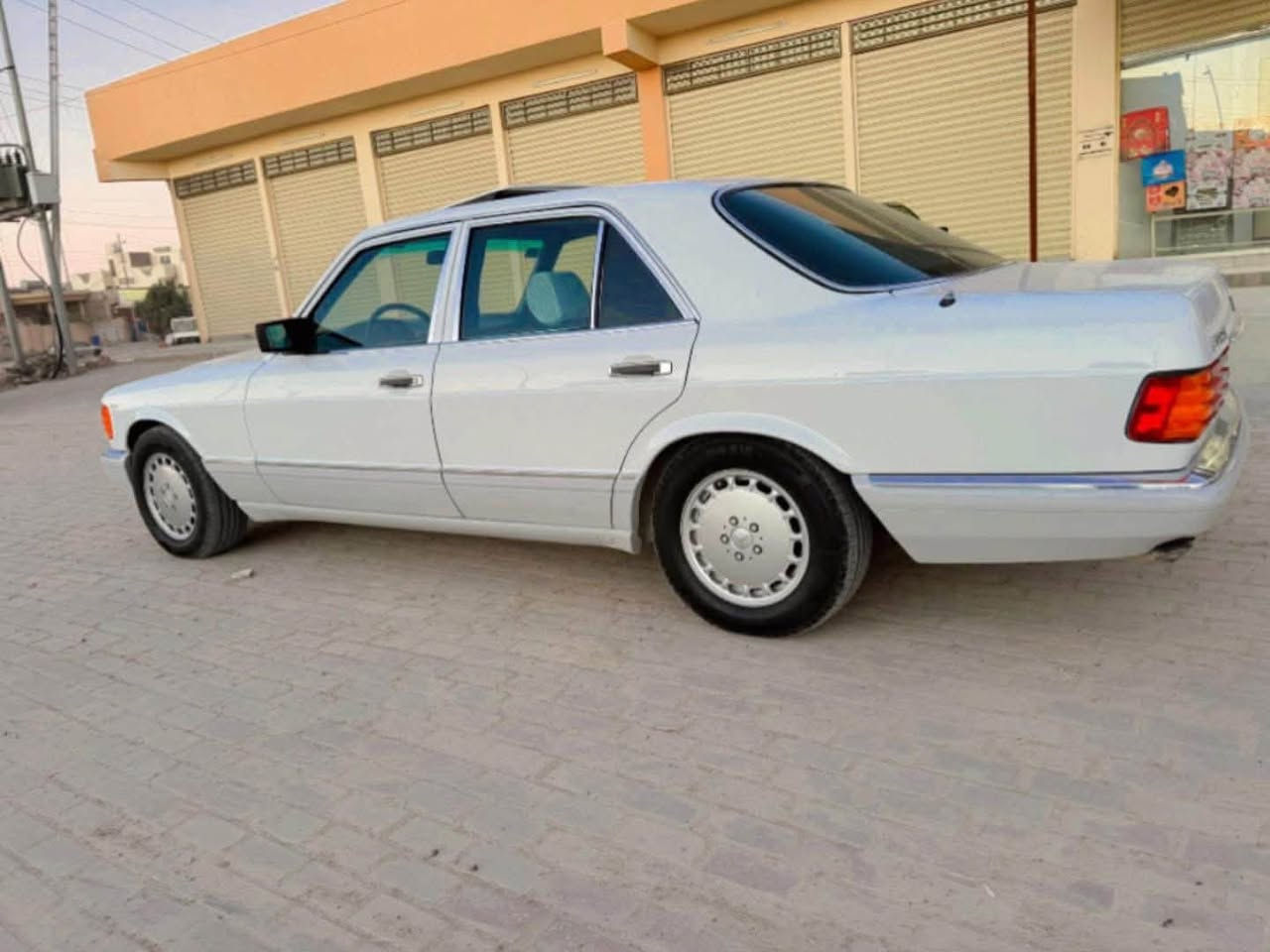 مارسدس جامبو للبيع موديل 1987مستعجل 
***********
/***********
اي استفسار اني حاضر ☎️تبريد مكينه كله كفاله 
مكانها بغداد رقم بغداد باسمي ب62 وبيها مجال
