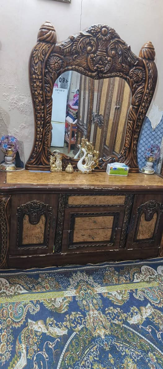 سلام عليكم
غرفه للبيع 
نضيفه كلش 
صاج ماليزي 
السعر 550 وبي مجال للشراي 
العنوان ناصريه مقابيل المنصوريه 
***********
