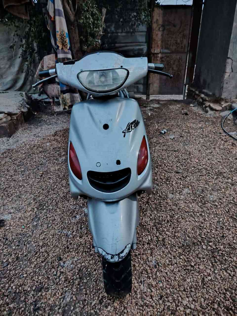 دراجه دولفين للبيع للبيع السعر 250 دراجه جاهزه مكاني سماوه تقاطع الوركاء  ***********8ني مكلف بل نشر خاص مسدود نتصلو عله هاذه رقم
