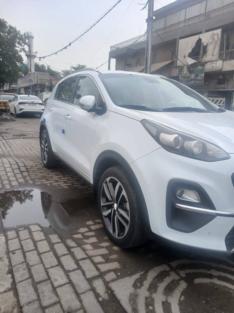 السلام عليكم سياره سبورتج موديل 2021 رقم بغداد بصمه خليجي محرك 2000مكفوله من الصبغ والحادث ‭٠٧٧١ ٠٠٣ ٣٩٣٦‬
