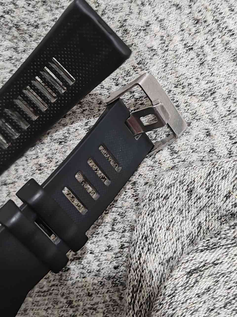 ساعة 5.11 اصلي التفاصيل واضحة بالصور
مكاني بغداد و موجود توصيل
السعر ٣٥ الف


**إذا كنت صاحب هذا الإعلان وتريد حذفه لأي سبب، رجاءا أرسل رسالة إلى الدعم الفني**