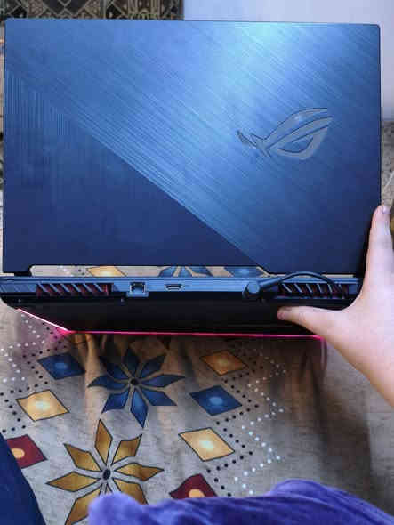 لاب توبAsus rog strix g g531 GT
كرت الشاشه GTX4G1650 
المعالج i7جيل ال ٩
المساحه 1T
الرام 16
الشاحن الاصلي 
السعر 600قفلل
***********
