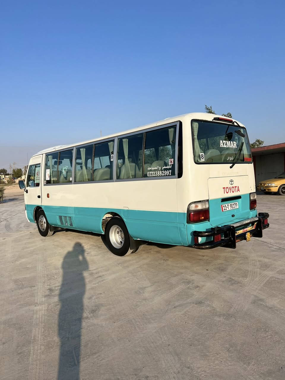 سلام عليكم 
رمضان كريم على الجميع من رخصه الادمن المحترم 
تويوتا كوستر ياباني  موديل 2005 مصفره هيئة وغرامه سنويه بأسمي رقم جديد محرك اكسل بشرط تبريد منقص غاز فقط السياره بيهة صبغ بالبجم والصفحة القصيره والاخضر بدون دواخل  مكان السياره ديالى خانقين السعر 158 وبي مجال بسيط 
***********
