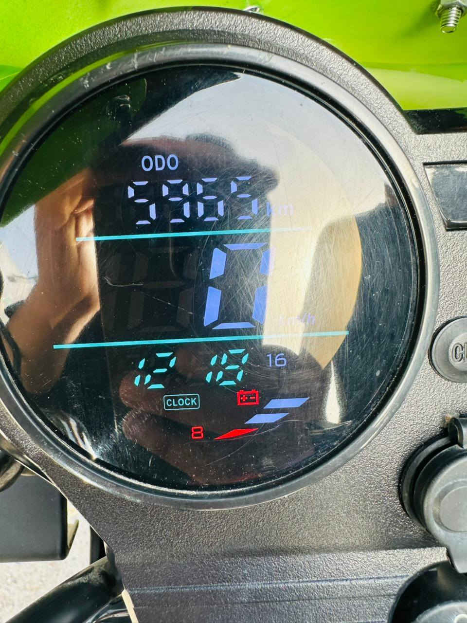 السلام عليكم دراجة دايون جبلي موديل 25الدراجة بحالة الوكالة ما ناقصة اي شي وما مشتغلة دليفري
السعر 2600 وبيهة مجال مكاني بغداد كراده ***********
