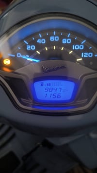 دراجه نوع فيسبا الايطالي نوع c150 مرقمه بنفس اليوم تتحول  قبل سنه اخذت...