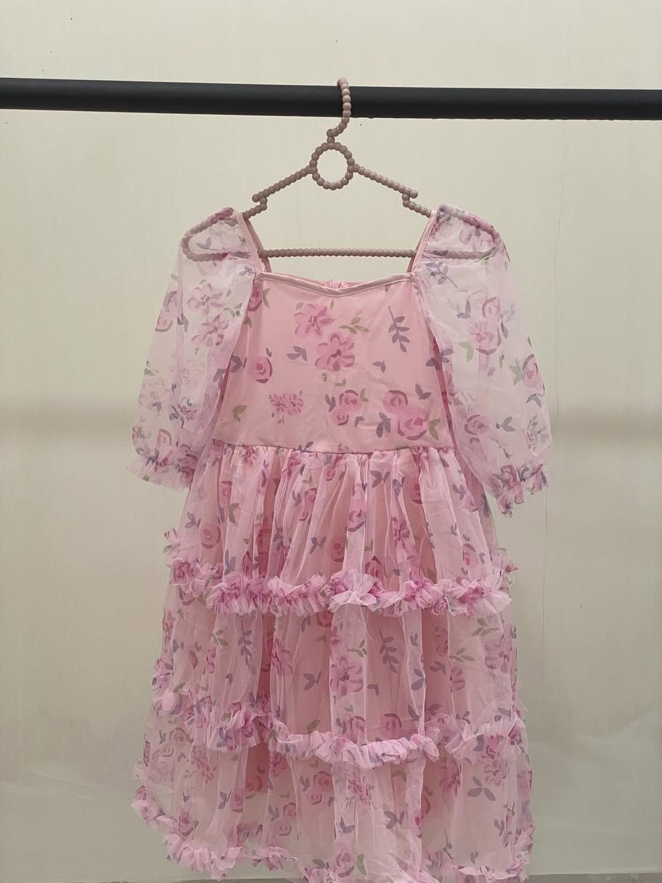 السلام عليكم 
مجموعة فساتين العيد 
💫✨💖

تفاصيل القطع مكتوبه بقناة التلي 
https://t.me/hz_s_tore

التواصل رقم الواتساب : ***********

حساب الانستا: hz_s_tore

سعر كل الفساتين على 8 الف
