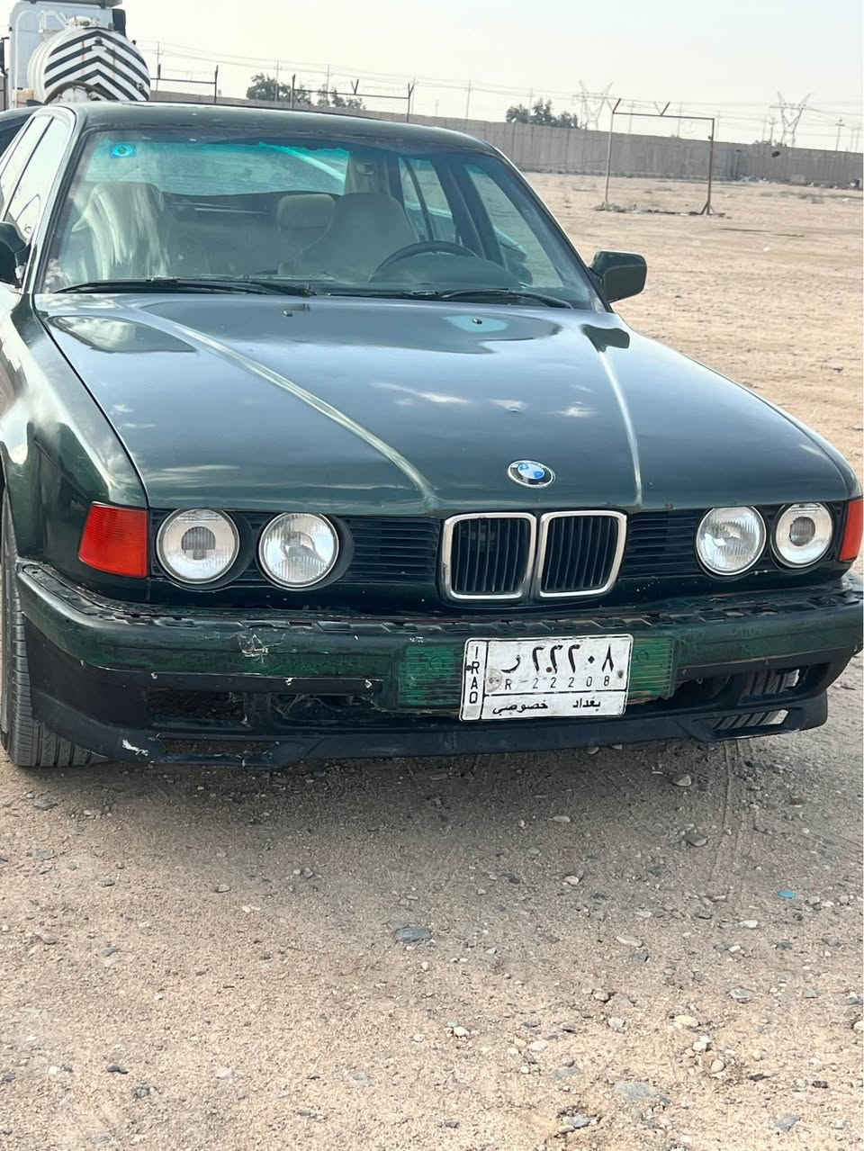 بي ام دبليو موديل 1989 حجم 730 مكينة و كير بلاد مفتوح 6 سلندر حدادية 80‎%‎ تبريد عاطل جواها تخم تاير مكفولة من النقل و الكص و الضربة و العيب الشرعي و الغرامات و الاصوليات سيارة باسمي شخصيا رقم بغداد الماني سنوية لل29 تحويل ثاني يوم 
نواقصها فقط بيها الكير النمرة الاخيرة مرات تعلك فقط هذا الخلل فقط 
السعر 30 و بيها مجال 
رقمي ***********
مكاني بصرة زبير الزبير, البصرة
