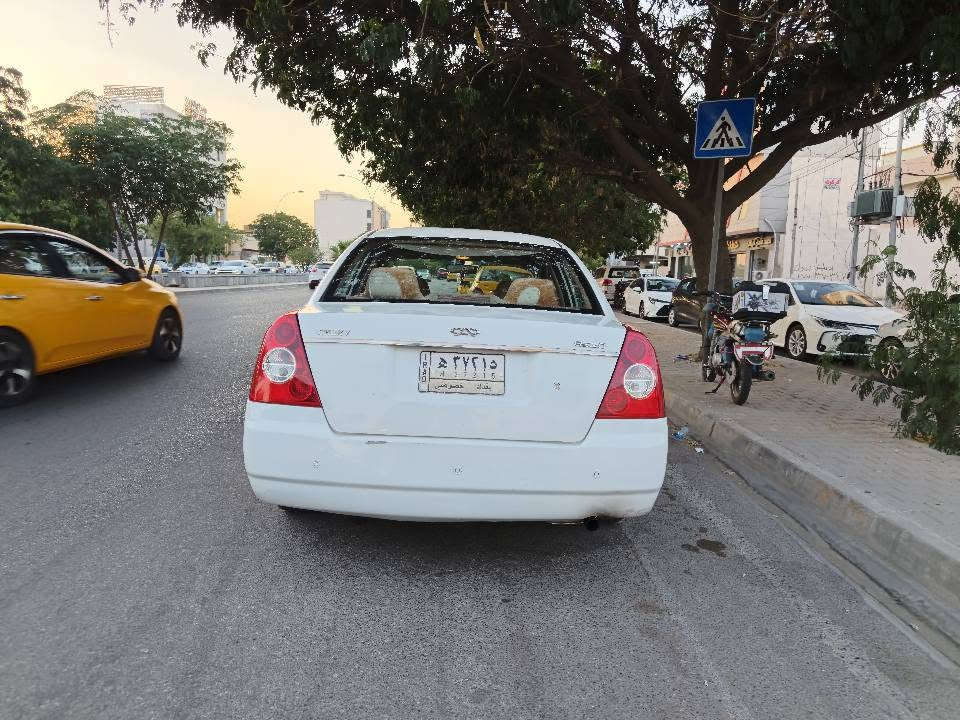 شيري a5 2009
رقم بغداد سنوية بأسمي تحويل وكالة حاظر 
كير محرك كورلا شرط 
تبريد ثلج 
اهم تاير باتري صدر كلة جديد سيارة جاهزة 
السعر 33
*********** الشراي يتصل كركوك, العراق
