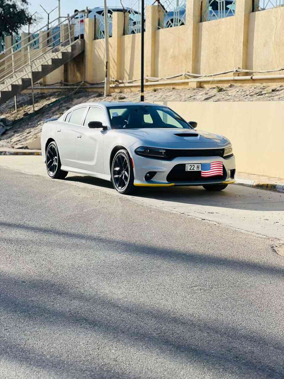 للبيع او مراوس ب كامري 25
- دوج جارجر 2023 GT PLUS
- خليجي وكالة هارلم ( دفتر الضمان والدواسات بعدهن ما مفتوحات)-
 - فول ( عدّا الرادار)
- العداد : 27 الف كيلو متر
- كفالة عامه عدا رصعه بسيطه بالباب الخلفي موضحة بالصور
المواصفات :
‎* جناح خلفي اسود. 
‎* ويل قياس 20 انچ . 
‎* مقود القيادة رياضي . 
‎* مقاعد رياضية من الشاموا الأسود كنتارا
‎* نقطة عمياء . 
‎* مصابيح أمامية زنون . 
‎* كشافات الضباب زنون . 
‎* المصابيح الأمامية مع LED . 
‎* حساسات خلفية. 
‎* شاشه كبيرة مع نظام ملاحة نفكيشن GPS . 
‎* سستم صوت الپاين .
‎* فتحة سقف (سلايد) . 
‎* المقاعد الأمامية كهربائية . 
‎* ذاكرة لحفظ وضعيات الجلوس (ميموري) . 
‎* مقاعد أمامية تبريد وتدفئة .
‎* تشغيل عن بعد . 
‎* المقود كهربائي . 
‎* تدفئة مقود القيادة . 
‎* محدد سرعة . 
‎* تلفون بلوتوث . 
‎* كاميرا خلفية .
‎* مرايا متحسسة للاضاءة العالية .
‎* كير شفتر بالستيرن . 
‎* دخول ذكي (بصمة) .
…………
السعر / 348 $ وبي مجال بسيط
مكان السيارة / الانبار  - الفلوجة

 ***********
اتصال + واتساب

