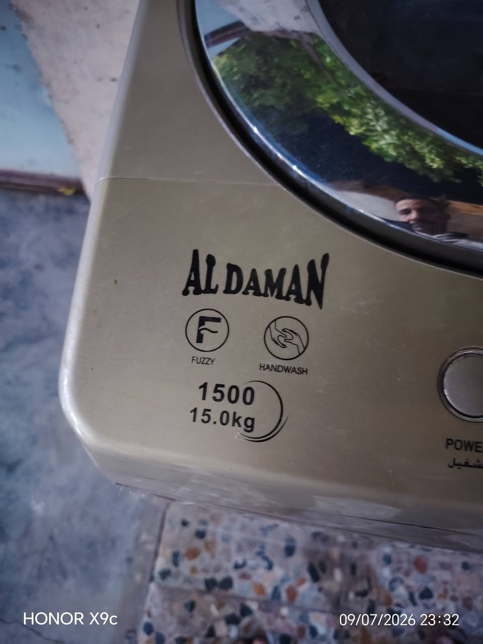 السلام عليكم اخوان غساللات ٢ شغالات الأولى هايسنز ٢٢ كيلو اكبر حجم رايدهه ١٧٠ والثانيه ١٥ كيلو رايدهه ١٥٠ تفحص وتاخذ مكاني كريعات رقمي ***********

