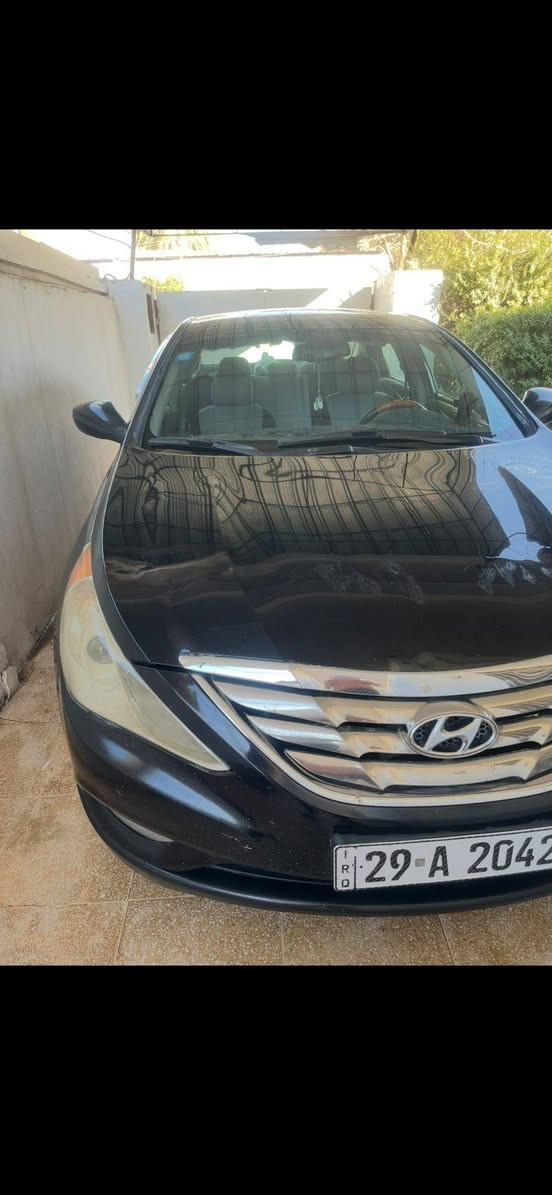 للبيع سوناتا ٢٠١٣ اسود ملكي رقم واسط جاهزه من كلشي السعر 100 ورقة $ وبيه مجال حك الجيه للاستفسار الاتصال على رقم صاحب السيارة ***********
