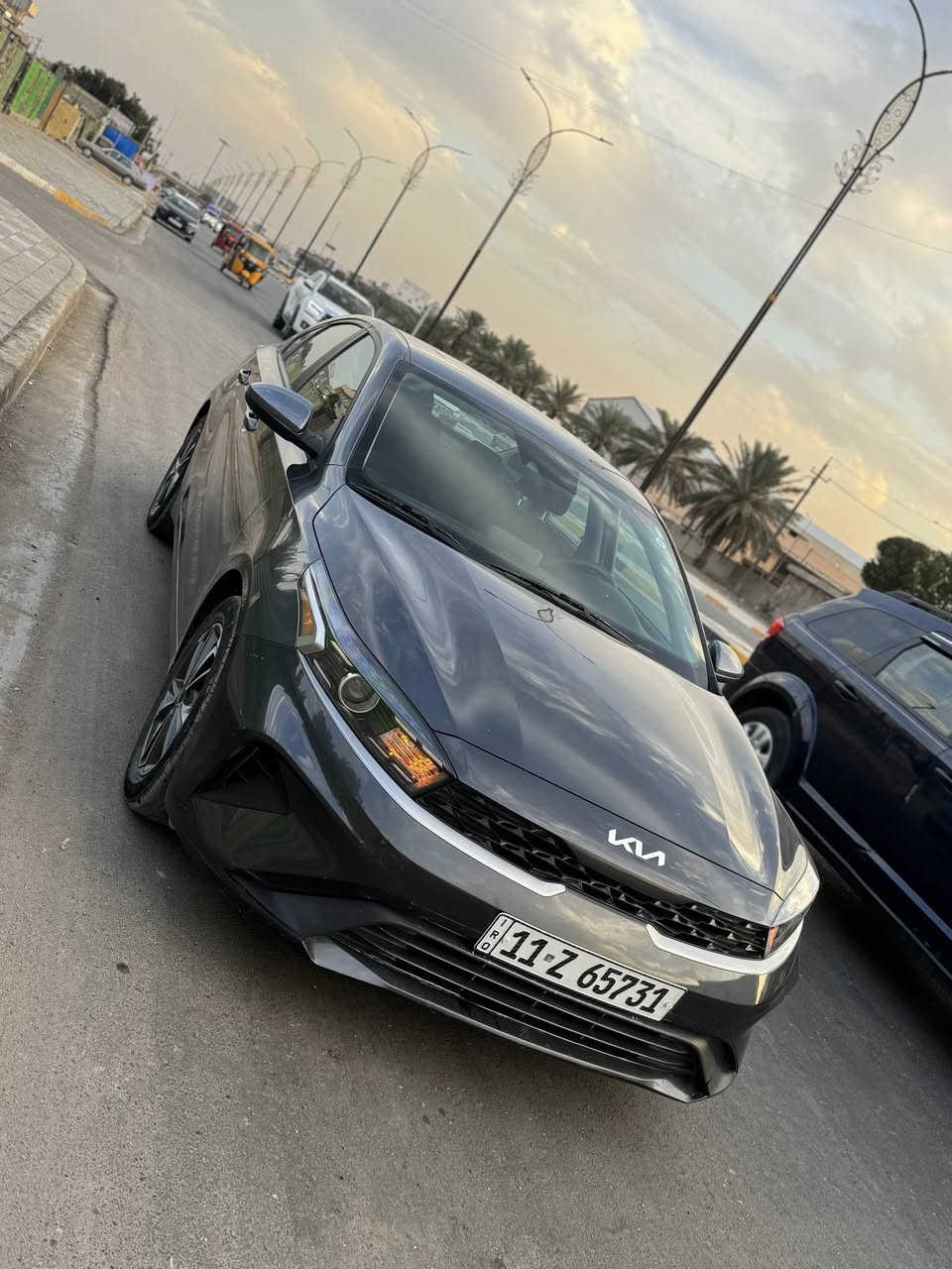 السلام عليكم
فورتي لون فيلي. 2023 
وارد امريكي 
ماشية 35,500 كيلو 
مواصفات 
رادار امامي 
تحديد مسار 
مثبت سرعه 
حساس امامي 
كامرة دوارة 
شاشة كار بلي 
( رقم انكليزي بأسمي تحويل ثاني يوم )
السياره بشهر ال٥ ٢٠٢٥ ماخذهه كلش نضيفة مكينة وكير كفاله 
صور الحادث موجودة بلمنشور ( صور السونار كذالك ) 
.
للاستفسار ( *********** )
متوفر واتساب
