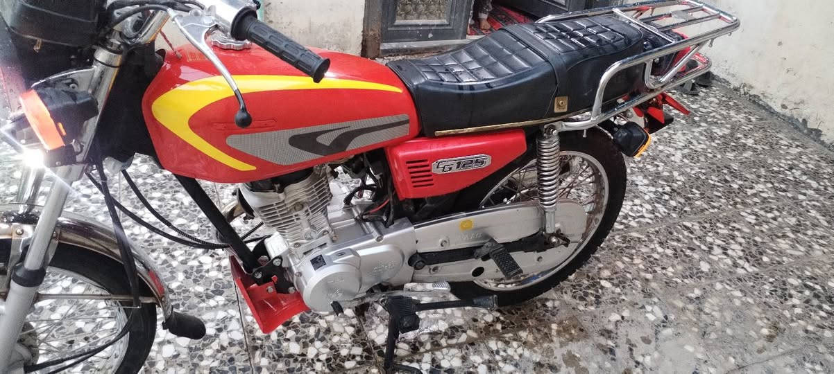 اربع كير نظيفه كللش ومكفوله رقم و سنويه مكاني كوفة


**إذا كنت صاحب هذا الإعلان وتريد حذفه لأي سبب، رجاءا أرسل رسالة إلى الدعم الفني**