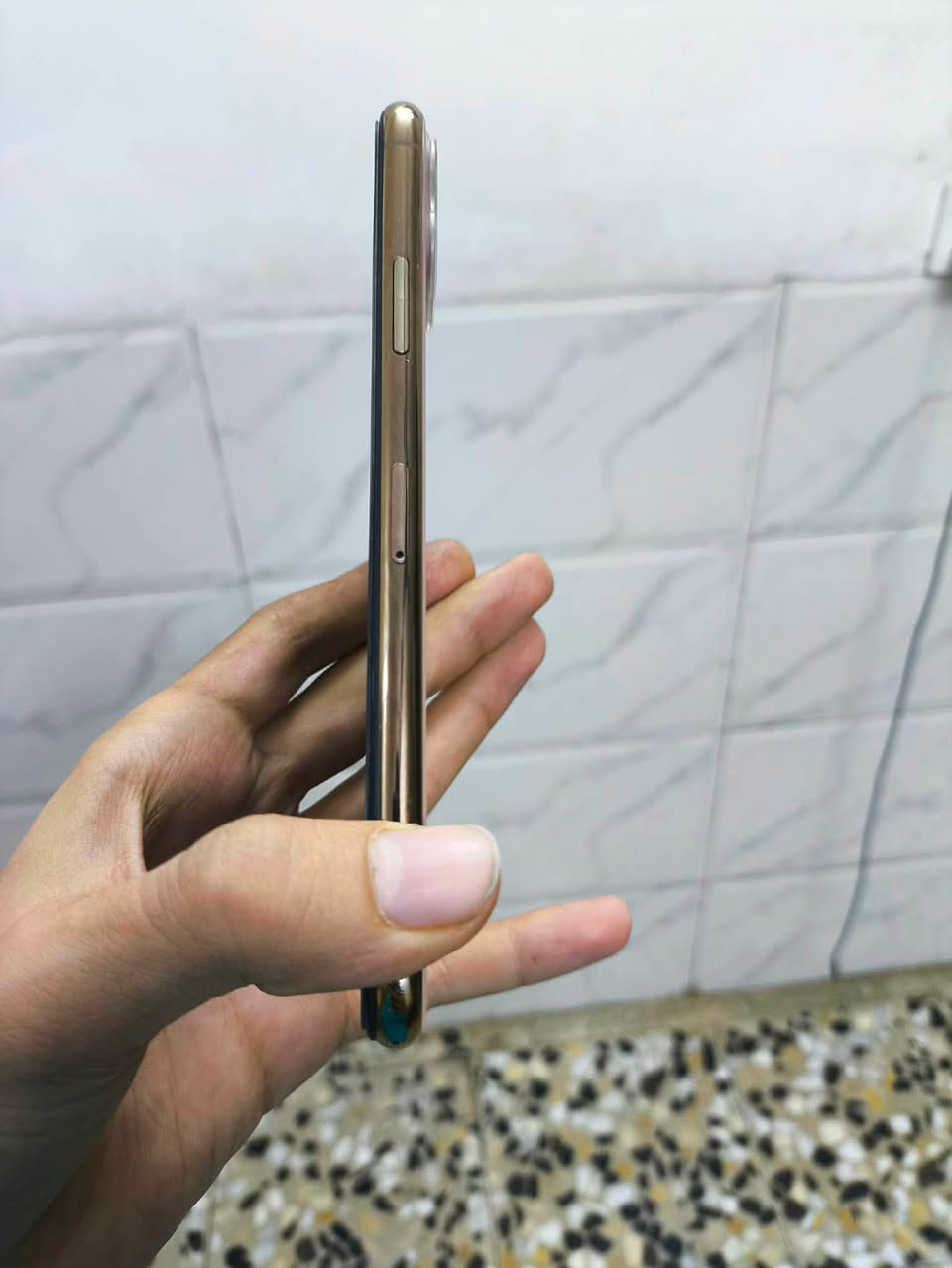 سلام عليكم آيفون 11 pro MaX النضافة فول شخط مابي اللة شاهد هاي لزكة مال شاشة
مبدل شاشة اصلية 3خيارات 
مبدل بطارية 🔋 اصلية 85

ذاكرة 256

الباقي كلة نضيف تحديث 26ios

السعر/250
المكان/بغداد الغزالية/


**إذا كنت صاحب هذا الإعلان وتريد حذفه لأي سبب، رجاءا أرسل رسالة إلى الدعم الفني**
