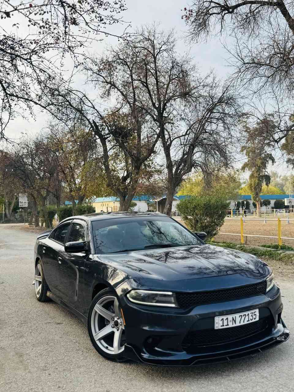 صلو على محمد وال محمد 
جارجر موديل 2016 ارتي 5700 الون ازرق 
كير ومكينه خير من الله صدر امامي خلفي جديد 
تخم تاير ويل نجمه كله جديد مبدله عل ايدي حته التايرات 
السياره كلش نضيفه ومسويتها ادامه كامله عل ايدي 
السياره بدون لغد وشاصي وبدون ايرباك فقط مال البرده 
صور الحادث والسونار كله بلمنشور ذاكره بل اخير
مكاني ديالى بعقوبه رقمي ***********
السعر ١٥٨وتحويل مباشر
