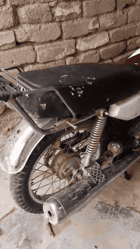 سلام عليكم عندي دراجه لبيع سعر 500وبيها مجال المكان الكوت اوراق اصوليه موديل 2017 الخاص مفتوح


**إذا كنت صاحب هذا الإعلان وتريد حذفه لأي سبب، رجاءا أرسل رسالة إلى الدعم الفني**