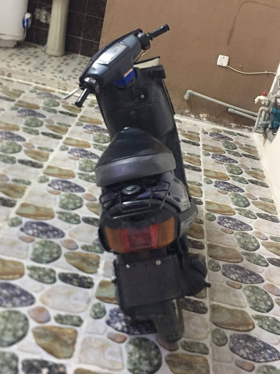 سلام عليكم ياماهه البيع مه كينه بلادي و كابيتر بلادي كلش نظيف مامفتوح محرك سرعه  تايرات جديد بس يحتاج بطارية اكسل برشط مكان كركوك حوريه يم جامع شيخ محمد يم ملعب دولي شورجه سلام عليكم ئه م ماتوره بو ڤروشتنه زور پاكه مه كينه بلاديه كابيترى بلاديه زور سريعه تايكانى تازه يه به س باترى ئه وه ى اكسل به شرته ناونيشان كه ركوك حوريه نزيك مه زگه وتى شيخ محمد 
سعر180وبى مه جال مه جالى تيدايه


**إذا كنت صاحب هذا الإعلان وتريد حذفه لأي سبب، رجاءا أرسل رسالة إلى الدعم الفني**