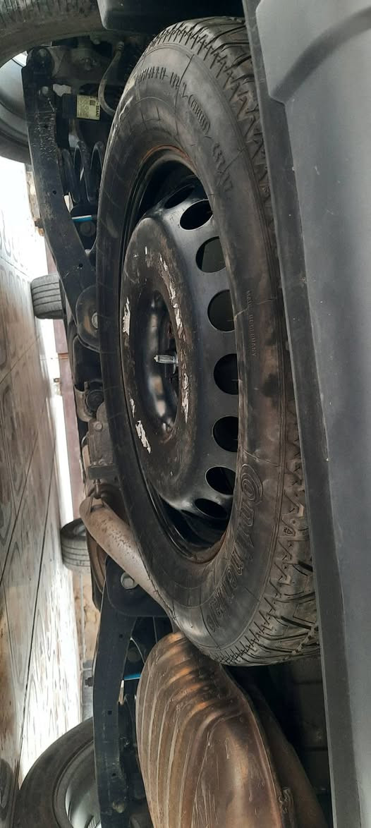 سلام عليكم إلى أصحاب بلسايد  25او 24او23 او 22 او 21مستعدين عمل مكينه سبير. شامل جك وتاير  شغل درجه اولى. 

الستفسار  العنوان بابل الهاشميه 

*********** 👉واتساب
