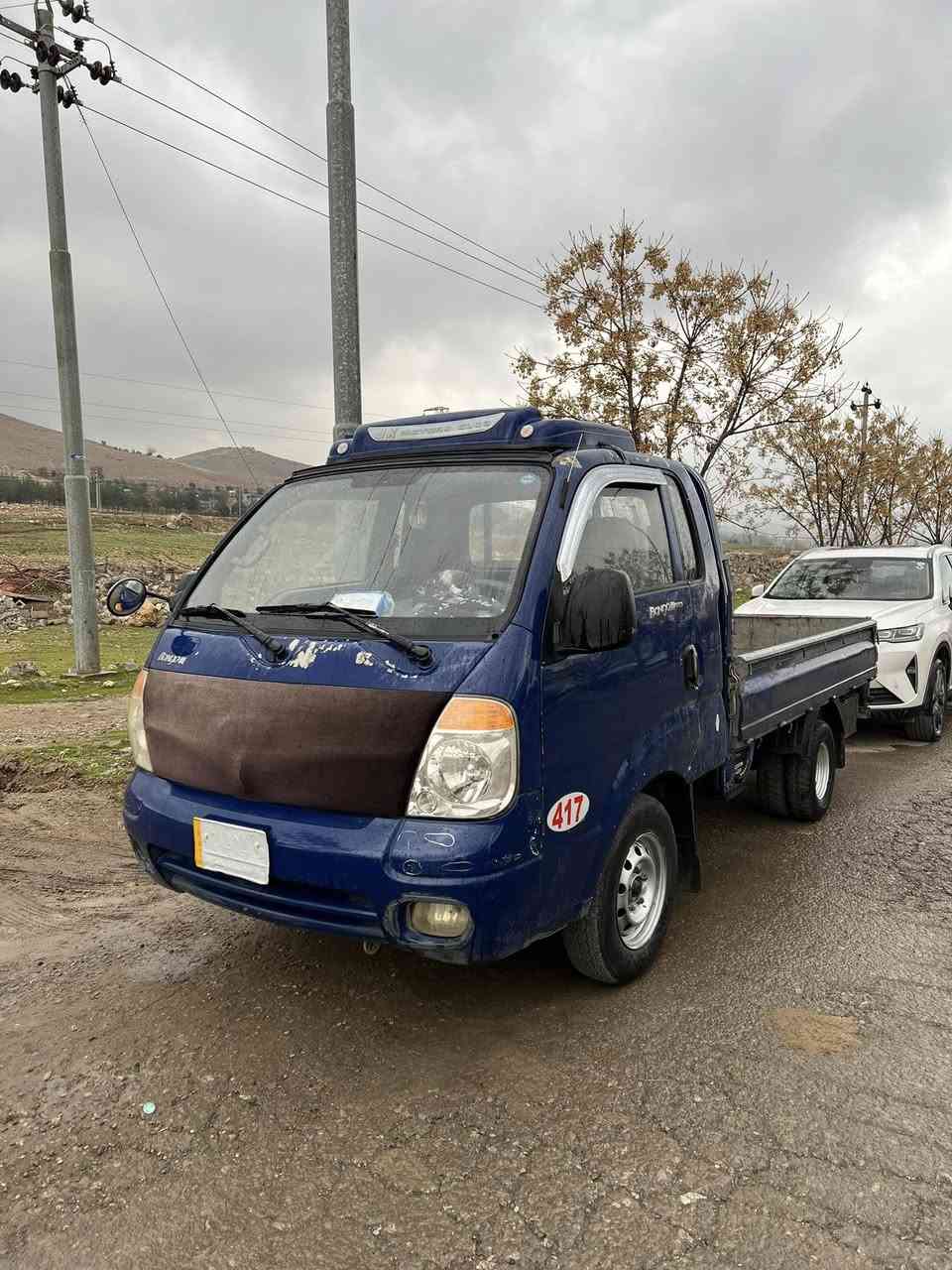 سلاو کیا پار ٣٠٠٠  2011 ساغ پراوا نيه رەقم جنوبى پەشرط ئەولیات مةگينى سپی تازه تەچڤت  
نرخ 65 مەچال کم 
شونی : سليمانى بازيان
***********
