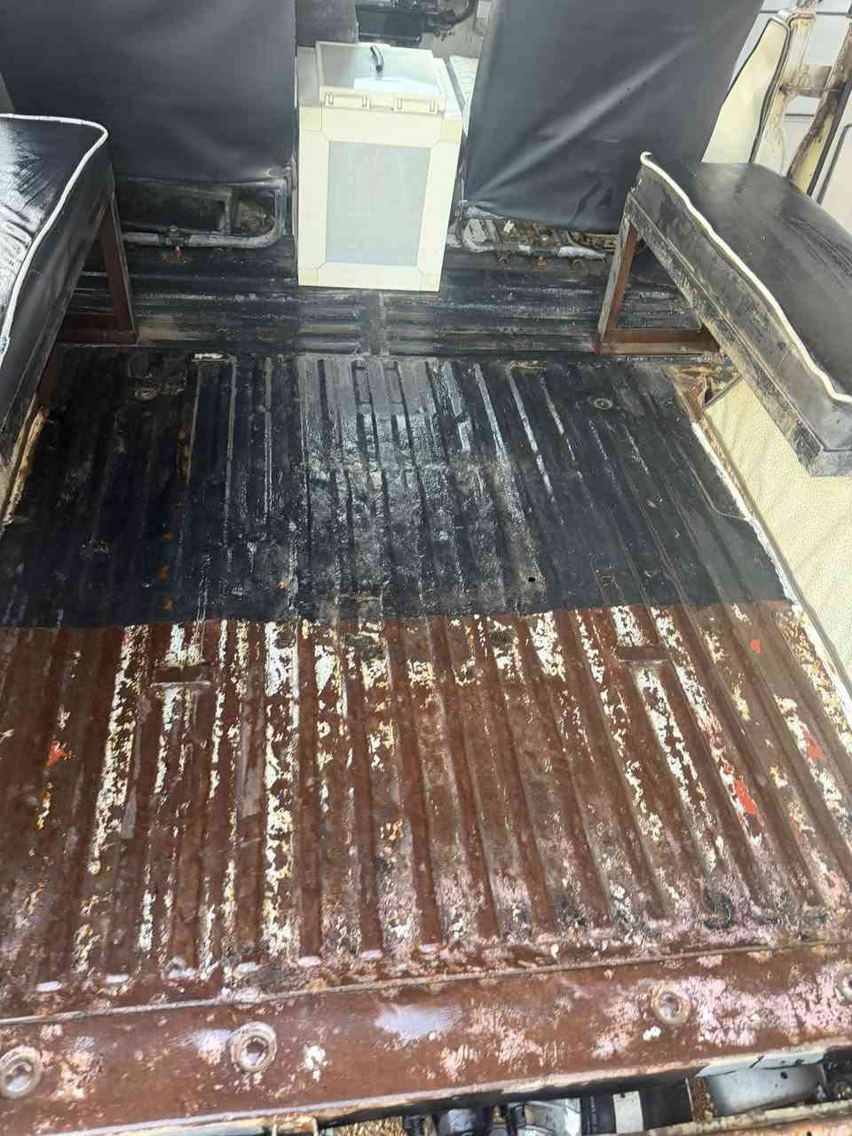 السلام عليكم واز 2000 بدون السياره 4 براويز
اكسل فاره بور ستيرن كهربائيات كله جديد متصر عليها ولا ربع كامله من كلشي مكان السياره صويره السعر 7.400


**إذا كنت صاحب هذا الإعلان وتريد حذفه لأي سبب، رجاءا أرسل رسالة إلى الدعم الفني**