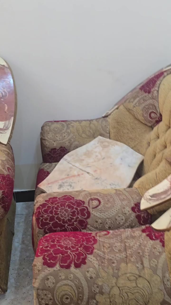 للبيع اثنينها ب١مليون نظيفات بس مكاني غيرته أصغر...


**إذا كنت صاحب هذا الإعلان وتريد حذفه لأي سبب، رجاءا أرسل رسالة إلى الدعم الفني**