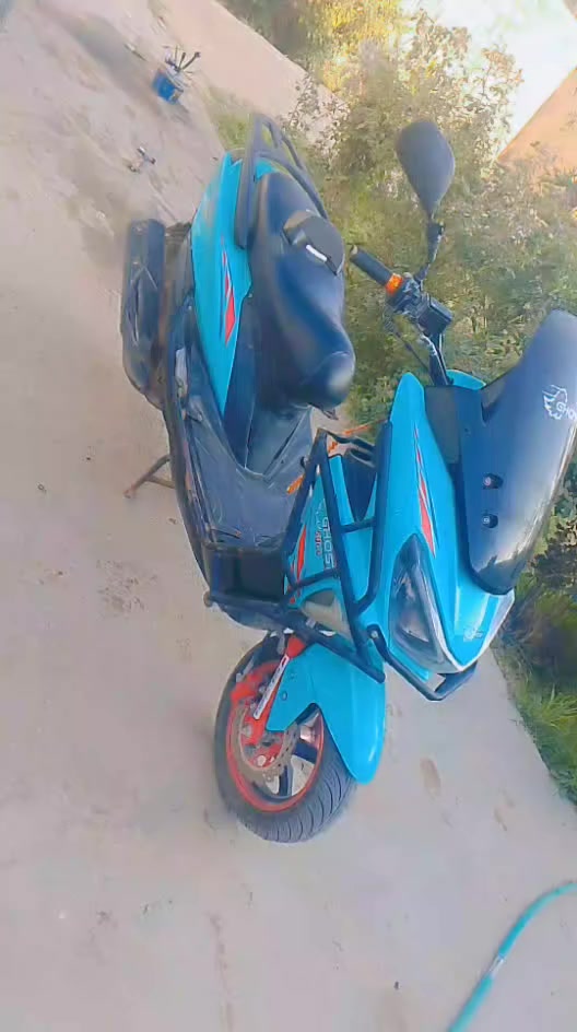 سكنز اصوليه موديل 25 للبيع ب 500 الف ***********
