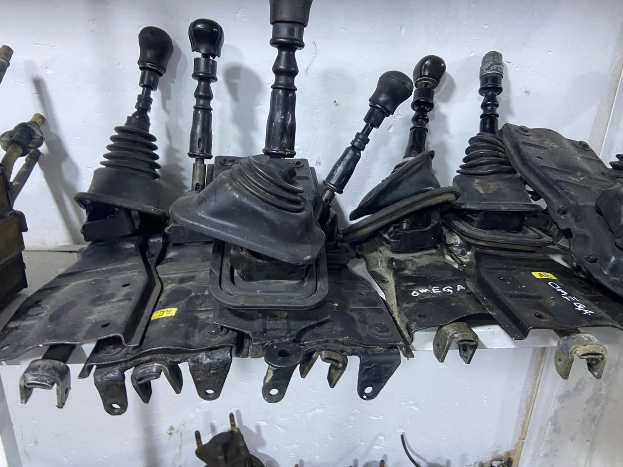 شركة ابو احمد *********** توصيل جميع المحافظات اوبل عام باداره احمد
