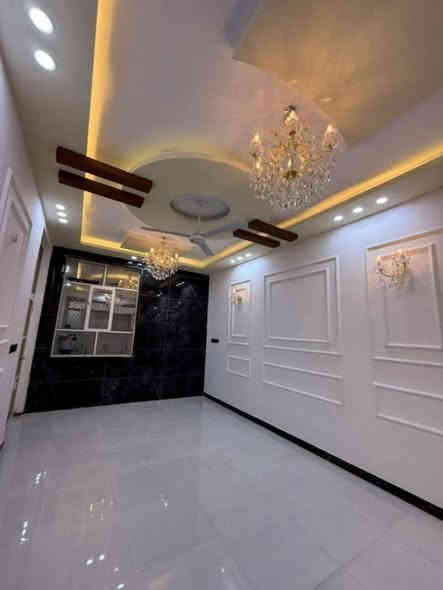 وتساب ***********
عنوانه المكتب مقابل قريه الغدير عمود262 مكتب النور للعقار 
#__مساحه_لبيت_لواحد150متر_مربعه 
#_ 
#بيت_طابو_زراعي_سند25
سعره 58 عرض شارع 17متر فول خدمات 

بناء حديث غير مسكون
بناء ممتاز جدا  عنوان  لبيت النجف 
#مقابل_ملحق_قرية_الغدير_مباشر 
يحتوي لبيت على+ غرفه2+صاله + ستقبال +مطبخ +صحيات بلداخل +
***********وتساب
