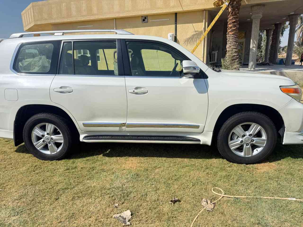 لاندكروزر 2012 بريم
• السيارة على وضع الشركة
• تخم تاير جديد
• محرك وكير كفالة
• الصدر شركه
• رقم أربيل
• هزّة جديدة وسنوية جديدة
• وبالعافية عالياخذها

مكان السيارة: الدجيل
السعر:380وبيها مجال
للتواصل:*********** بلاد, صلاح الدين
