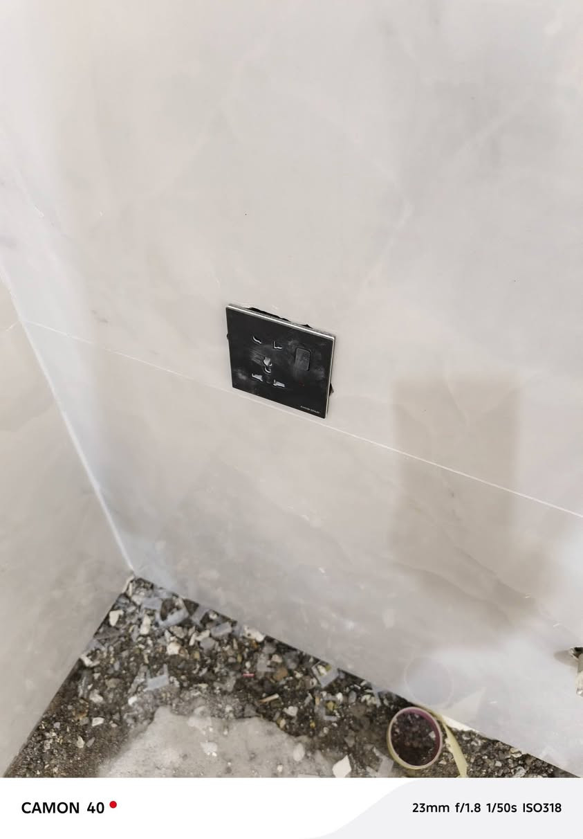 السلام عليكم تأسيس كهرباء سيمنز وبوري المكان ميسان ***********
