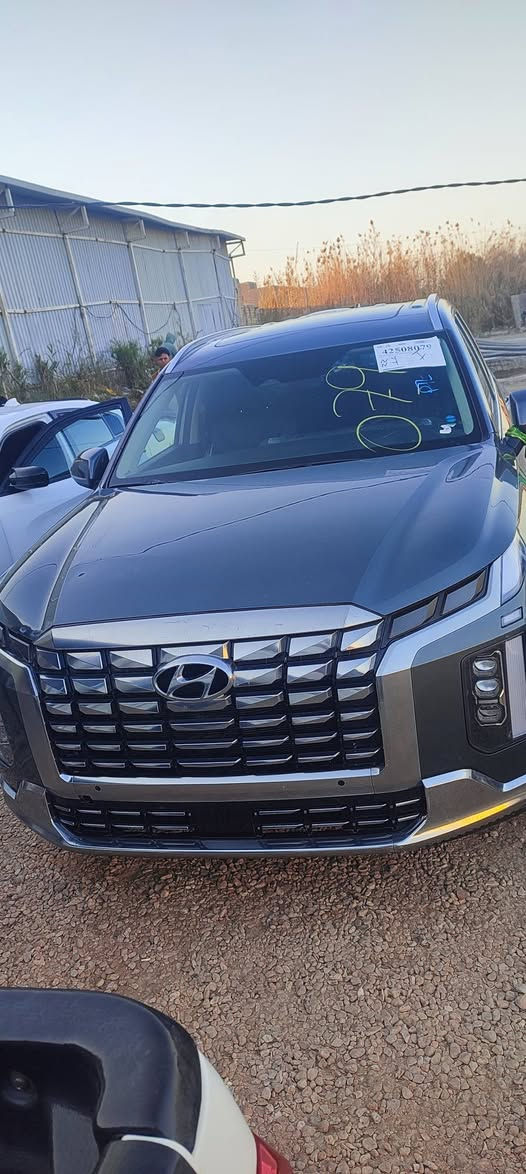 السلام عليكم للبيع هونداي بلسايد  2024 لمتدد فول مواصفات اناره داخليه خمس كامرات مفوله السياره كشنات تدفئه تبريد بيه الجاملغ الخلفي بي صبخ والجاملغ الامامي شبر بي صبغ  السياره اخت الزيرو رقم بابل كتاب شهداء مكان السياره بابل الشوملي السعر 275 وبيه مجال سعر مناسب ***********
