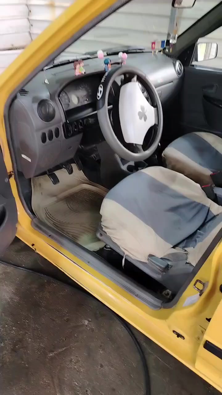 👍سياره للبيع على وضع شركه سايبه مديل ١٤رقم كربلاء مصفره هيه وغرامات سعر ٣٠بيه مجال لمكان كربلاء لاستفسار تصال على رقم صاحبه ***********كربلاء حي لعباس ✋
