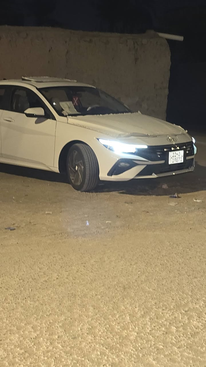 السلام عليكم شباب
النترا 25 تجميع صيني كفاله عامه من الشخط  رقم اربيل ماشيه 1600 فقط 
مواصفات الصيني المعروفه  مدوشمه عام كشنات وارضيه وصندوك 
مكاني بصره ابو الخصيب جامع الشهيد طه 

***********
