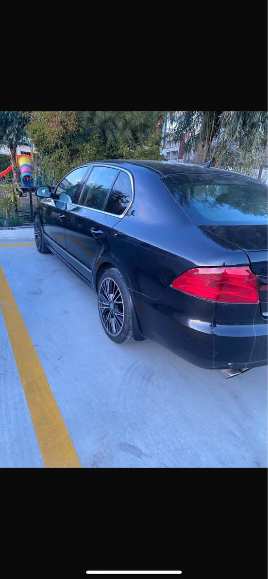 سكودا سوپر بي. موديل ٢٠١٣ جملاغي سينكي دكه ل بوسته كا ده رگه هي به خه بي داخلي. سعر ٨٦ خورامه ١١ وه ره قه يئ لسه ر. *********** واتصاب دهوك, العراق
