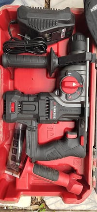 دريل • بدون بطارية