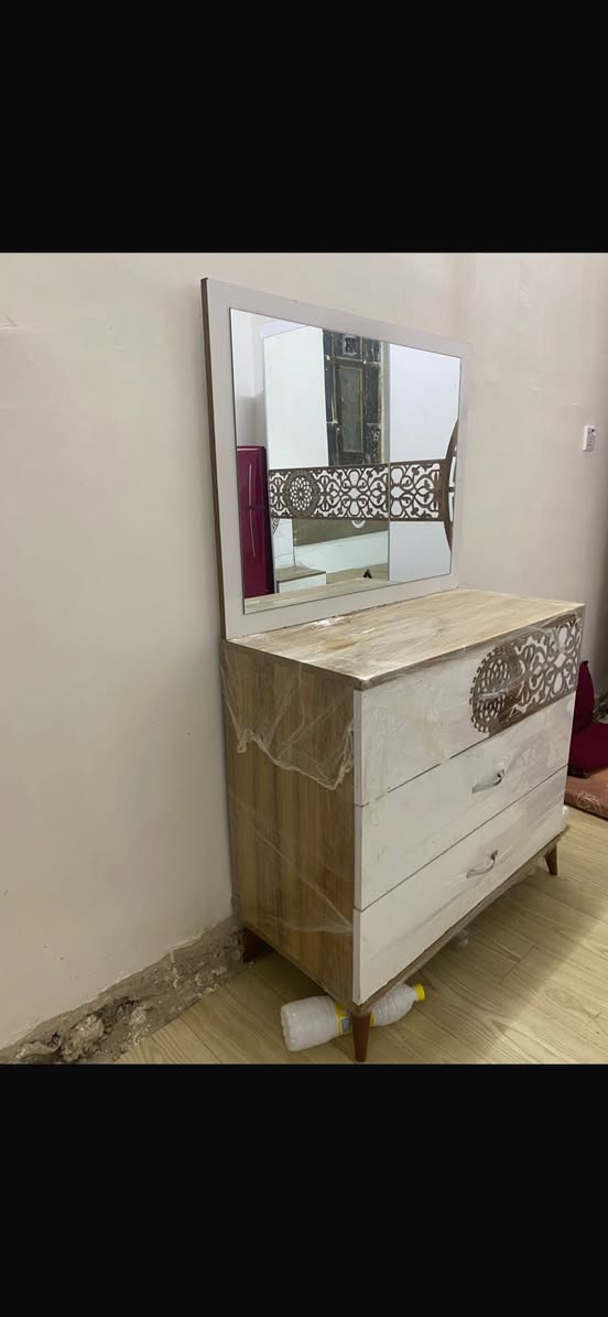 غرفه للبيع تركيه خمس قطع مامستخدمه ابد جديده سعرها ٣٠٠وبيها مجال


**إذا كنت صاحب هذا الإعلان وتريد حذفه لأي سبب، رجاءا أرسل رسالة إلى الدعم الفني**