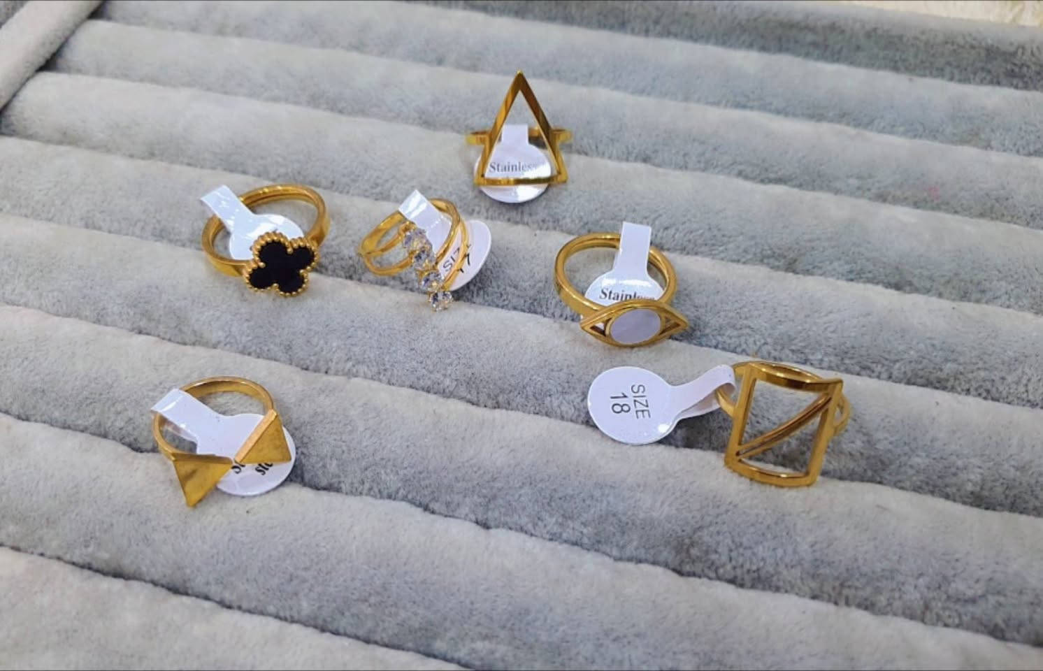 لايك ومتابعه


**إذا كنت صاحب هذا الإعلان وتريد حذفه لأي سبب، رجاءا أرسل رسالة إلى الدعم الفني**